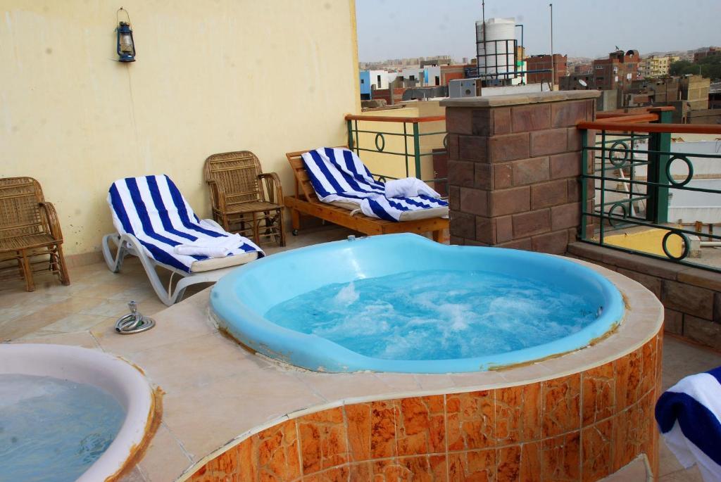 Nile Hotel Aswan Bagian luar foto